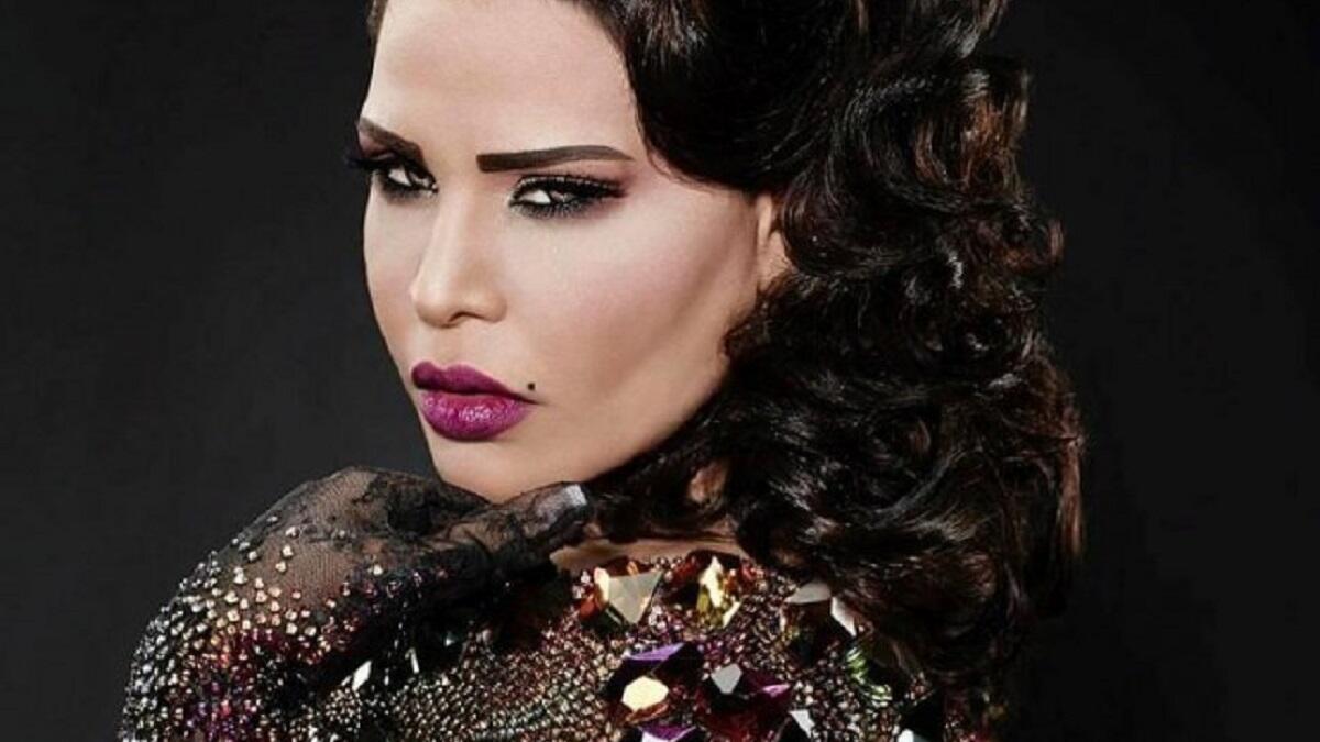 "الحلومين"وهو الإسم الذي أطلقته الفنانة أحلام على الفانز لتميزهم عن غيرهم