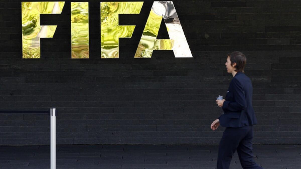 وتعاد انتخابات رئاسة الاتحاد الدولى لكرة القدم "فيفا" اليوم 26 شباط 2016 وحثت لجنة الفيفا التنفيذية الموافقة على اللائحة الكاملة للإصلاحات المقترحة الواردة في مشروع نظام FIFA الأساسي الجديد بهدف تعزيز المبادئ الأساسية للنظام الأساسي الجديد الذي تم اقتراحه.