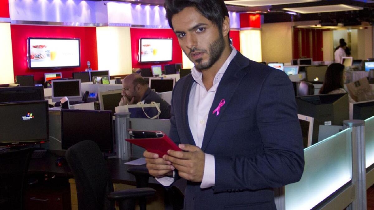 بدر آل زيدان إعلامي ومُذيع سُعودي ولديه شهادة البكالوريوس في تأهيل ذوي الإحتياجات الخاصة انطلق من تصوير وتسجيل الإعلانات إلى الراديو وعمل في عدة محطات منها تلفزيون الآن والتلفزيون السعودي ومجموعة mbc باذاعاتها ومحطاتها ويقدم برنامج المصيدة وET  بالعربي على mbc