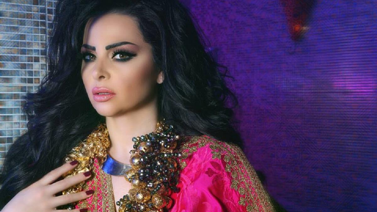 ديانا كرزون/ سوبر ستار:
حازت على لقب سوبر ستار العرب بموسمه الأول عام 2003، ولم تقف أبدا في مرحلة الخطر، وحصلت على أعلى نسبة تصويت 52% وتفوقت على منافستها السورية رويدة عطية التي حصلت على 48% من التصويت.