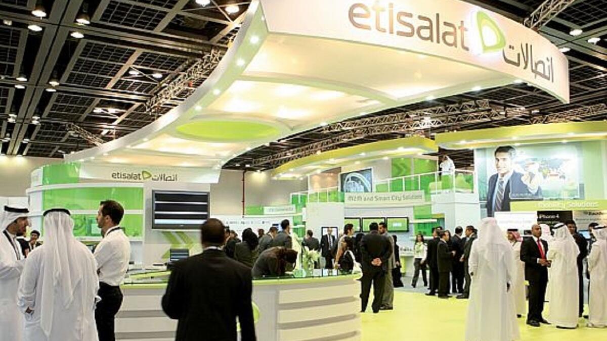 ثم تلتها في المركز الثالث الإمارات، وذلك عبر شركة الإمارات للاتصالات، والتي يملك جهاز الإمارات للاستثمار 60% من أسهمها، هذا وتمتلك الشركة حصصًا في شركة الثريا للاتصالات عبر الأقمار الصناعية، وزنجبار تيليكوم المحدودة، وشركة اتحاد اتصالات موبايلي.