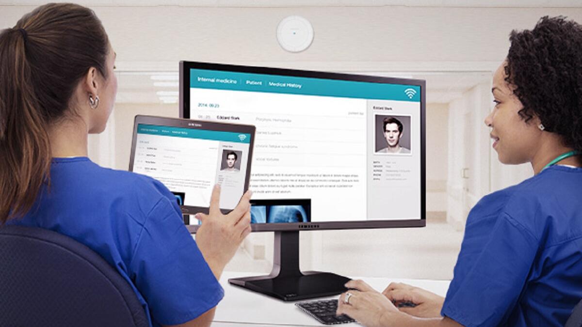 الحصول على البيانات التي تتعلق بالفحوص الطبية والتشخيص والعلاج والرعاية والسجلات الطبية أو حيازتها أو التعديل عليها أو تدميرها دون إذن.. العقوبة: السجن المؤقت.