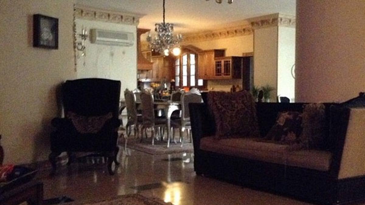 شاركت الفنانة غادة عبد الرازق معجبيها بصور لمنزلها عبر الانستغرام الذي يظهر فخامة وذوق الفنانة