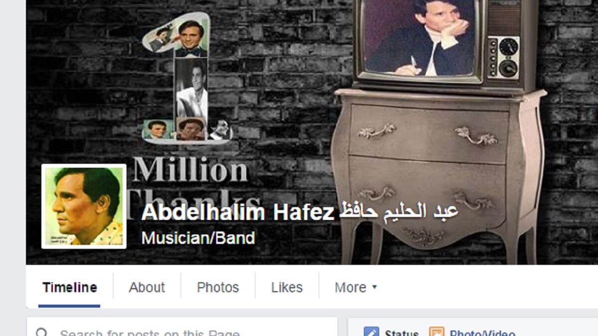 عادة ما يكون للفنانين عدد كبير من المتابعين على مواقع التواصل الاجتماعي، لكن ان يكون هناك صفحات لنجوم رحلوا عن الدنيا وتملك عدد كبير من المتابعين، فهذا الأمر جديد مثل صفحة الفنان الراحل عبد الحليم حافظ والراحلة ام كلثوم.