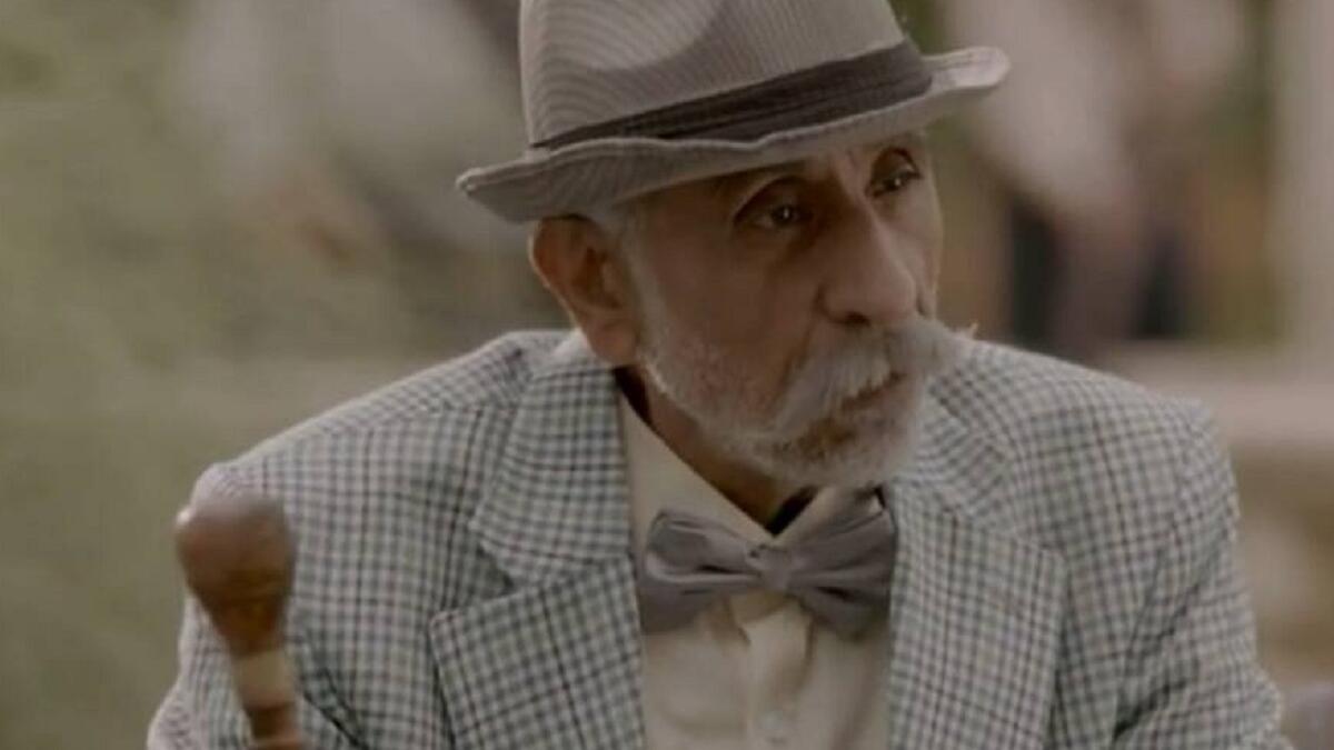 حسن عويتي من مواليد مدينة عكا الفلسطينية في عام 1942، وقد نزح مع عائلته إلى سورية، حيث تعلم وحصل على دبلوم في الإخراج المسرحي من بلغاريا، وله العديد من الأعمال المميزة في مجال السينما والمسرح والتلفزيون مثل وراء الأفق، ازبطوا الساعات، التغريبة الفلسطينية.