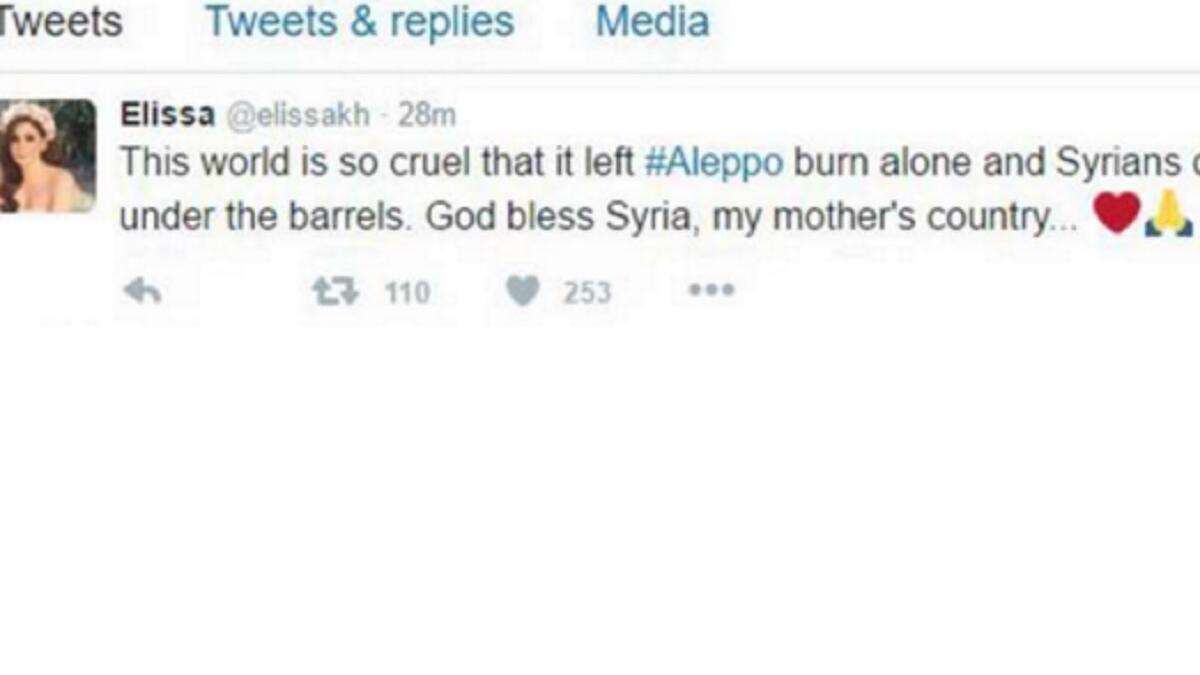غرّدت الفنانة اللبنانية اليسا على حسابها الرسمي على “تويتر” منددة بقصف قوات النظام للمدينة. وقالت في تغريدة باللغة الانجليزية بما معناه أن “العالم قاسٍ حتى يترك حلب وحيدة وهي تحترق، فيما السوريون يموتون تحت تأثير البراميل، فليحفظ الله سوريا بلد والدتي”.