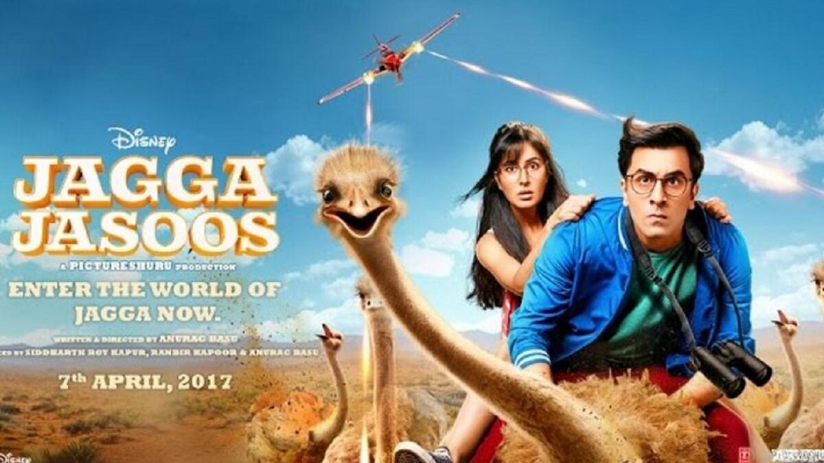 "جاجا جاسوس": فلم مغامرة رومانسية عن شاب يبحث مع حبيبته عن والده الجاسوس، بطولة رانبيير كابور وكاترينا كيف، تم عرضه في 7 أبريل.