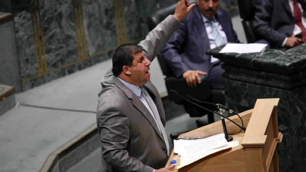 أصيبت الشابة ماريا السعود البالغة من العمر 19 عاماً برصاص أطلقه محتفلون في مقر النائب الاردني يحيى السعود بعد فوزه في الانتخابات . وهو ما اثار غضب العديد من الاردنين خصوصا بعد تداول فيديو الاحتفال للنائب.