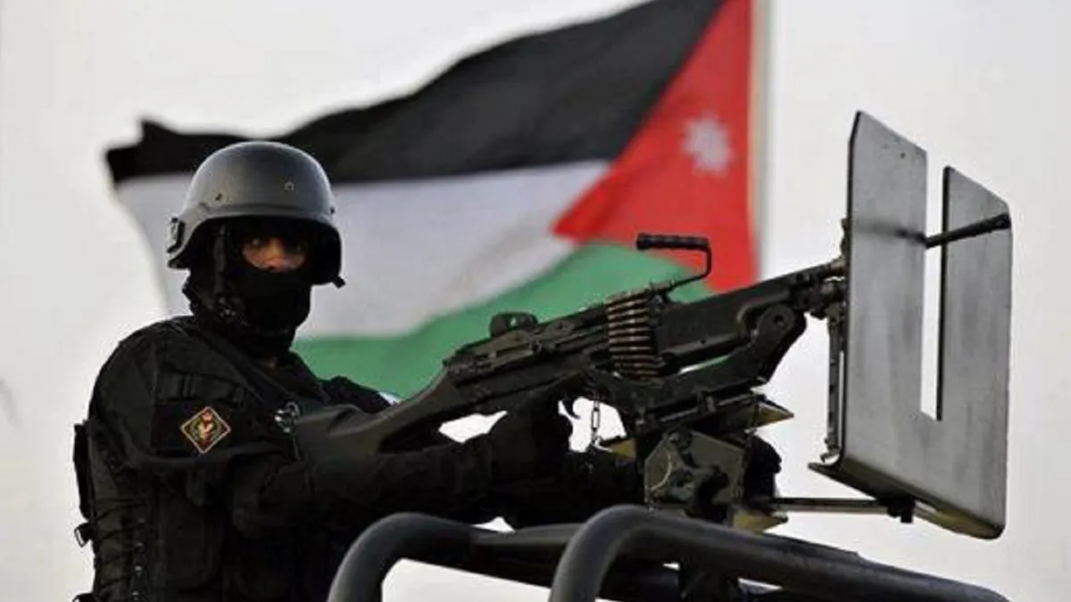 الجيش الأردني: احتل الجيش الأردني المركز الثامن في قائمة أقوى جيوش الوطن العربي، حيث يصل تعداده 100 ألف مقاتل، يصلح لأداء الخدمة به 2.8 مليون شخص، وتعداد الاحتياطي به 65 ألف مقاتل.