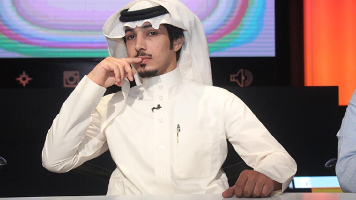 ممدوح الشمري سعودي اشتهر على مواقع التواصل الاجتماعي وخصوصا السناب الشات. قبض عليه بعد انتقادات واسعة من قبل السعوديين، بسبب إثارته الدائمة للجدل بمقاطعه المصورة. ودأب الشمري على تناول قضايا تهم المجتمع السعودي بجرأة وروح كوميدية.