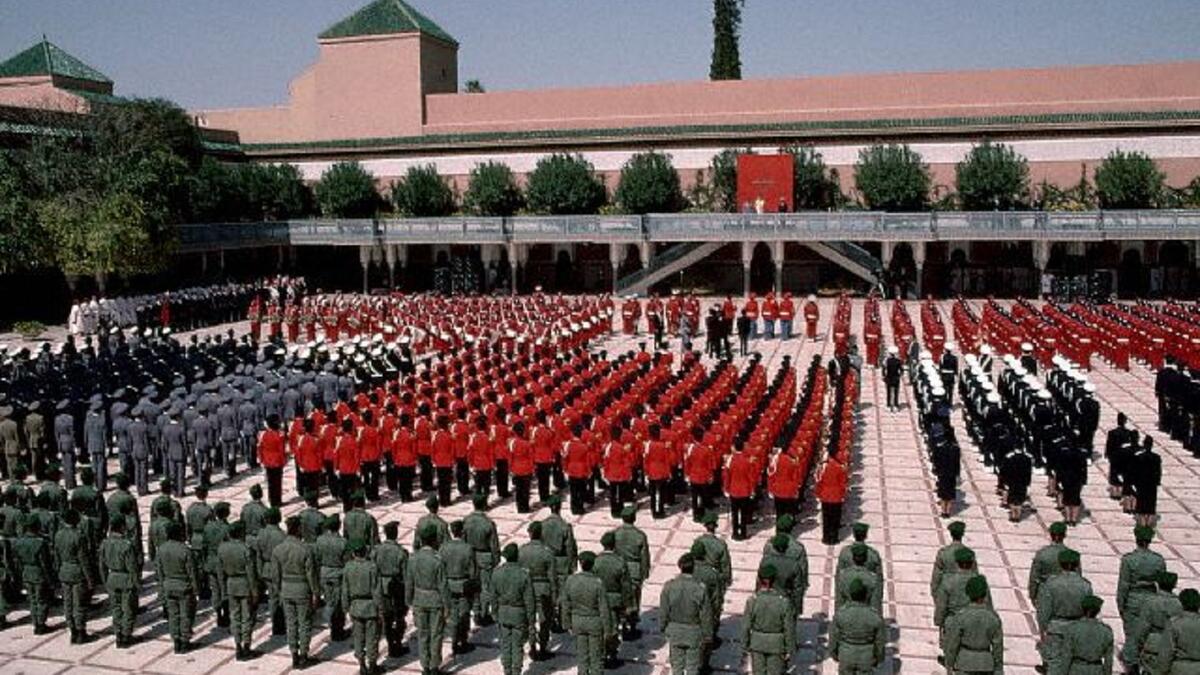 الجيش المغربي: احتل الجيش المغربي المركز الخامس في قائمة أقوى جيوش الوطن العربي، حيث يصل تعداده 195 ألف مقاتل، يصلح لأداء الخدمة به 14 مليون شخص، وتعداد الاحتياطي به 150 ألف مقاتل