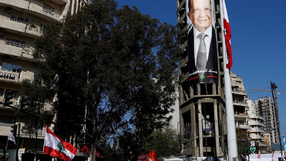 انتخب ميشال عون رئيس للبنان بعد تصويت مجلس النواب اللبناني في 31 أكتوبر/تشرين الأول 2016. وحصل عون على 83 صوت وجاء ترشيح عون بعد توافق بين الكتل السياسية في البلاد، ويقضي الدستور اللبناني بأن يكون رئيس الجمهورية من الطائفة المسيحية المارونية