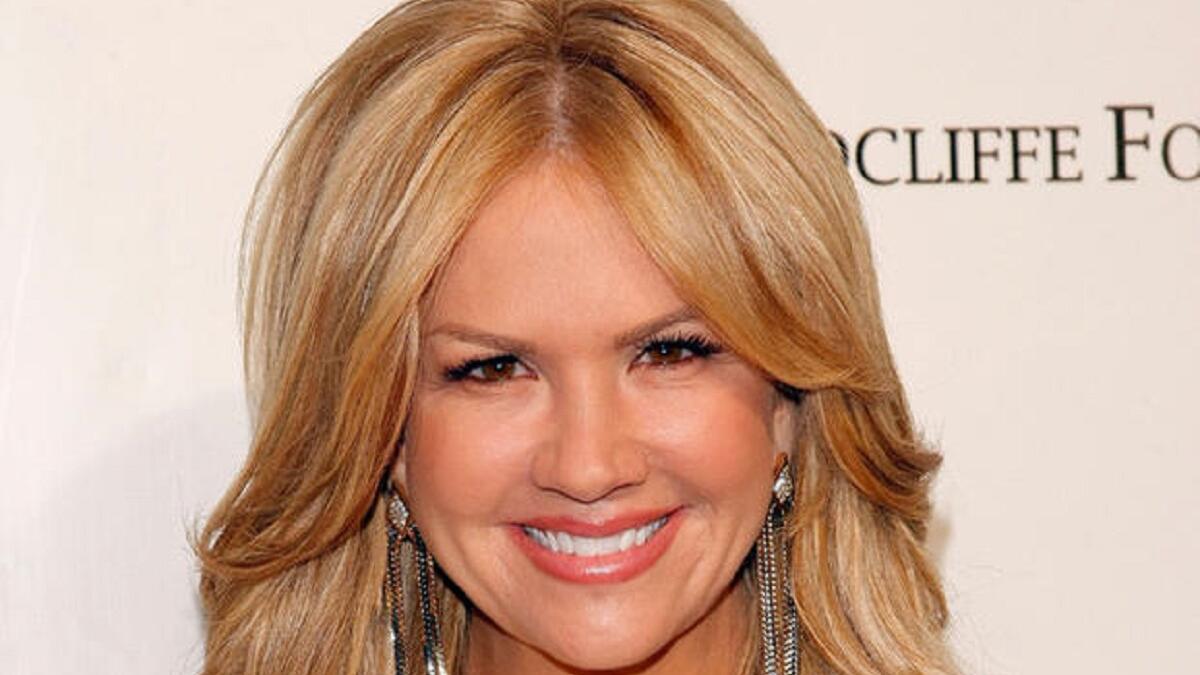 "نانسي أوديل" مذيعة كان ترامب قد تحرش بها عام 2005، وتم تسريب مقطع صوتي يؤكد أنه دار حولها وحاول الهجوم عليها وإقامة علاقة حميمية معها، وقد حوّل هذا المقطع مجرى الانتخابات الأمريكية، ليعتذر ترامب عن فعلته.