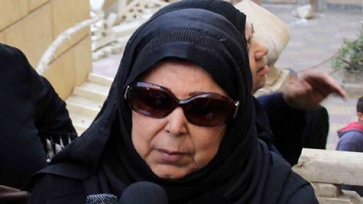 فجعت الفنانة رجاء الجداوي بوفاة زوجها الكابتن حسن مختار، حيث ظهرت الجداوي خلال جنازة زوجها وهي متأثرة بشدة وتبدلت ملامحها من كثرة البكاء على فراق زوجها