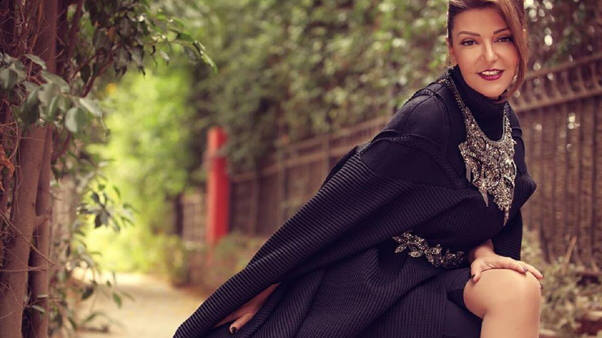 النجمة المغربية سميرة سعيد"58" عاماً: تتمتع بسحر خاص وإطلالة شابة، . وقالت سعيد في إحدى إطلالاتها التلفزيونية "أنا صغيرة لكن مش سناً. روحي صغيرة، فأنا بحس نفسي طول الوقت إني طفلة صغيرة.