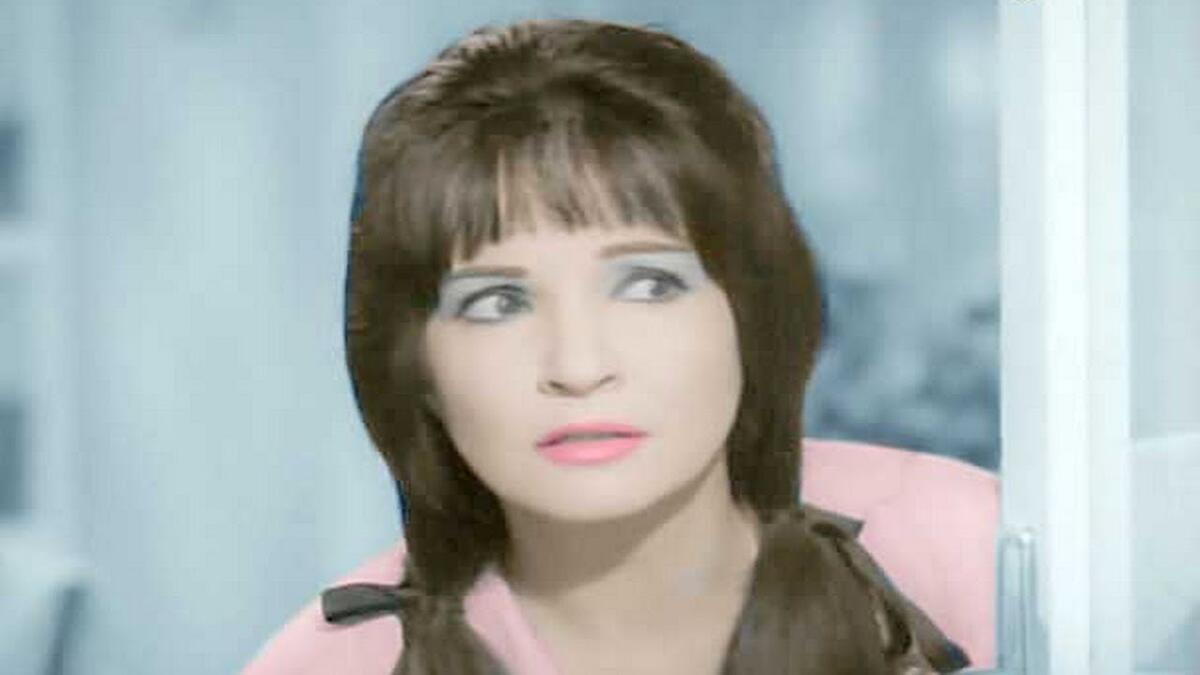 شادية من الفنانات التى اكتشفت إصابتها بهذا المرض، واضطرت إلى السفر إلى الخارج لتلقى العلاج، وقد أجريت أكثر من جراحة تم فيها استئصال أجزاء من الثدى وجسدها، وعادت بعدها لتعتزل الفن، وتتبرع بشقتها لتكون مركزا لفحوصات سرطان الثدى.