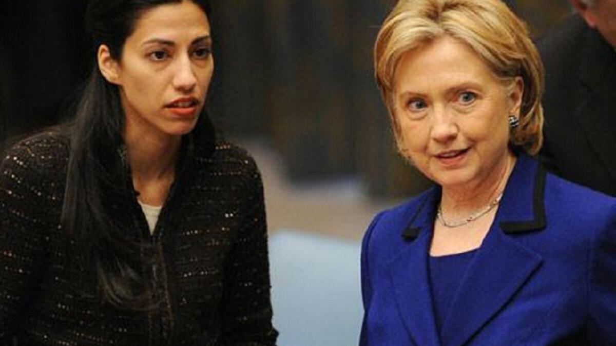 تعد "هوما عابدين" البالغة من العمر 39 عاماً أقوى امرأة أميركية مسلمة، فقد رافقت هيلاري كلينتون ضمن طاقم عملها السياسي وكانت نائبة رئيس مكتبها في وزارة الخارجية، وتعمل عابدين حالياً نائبة لرئيسة حملة هيلاري كلينتون الرئاسية لعام 2016.