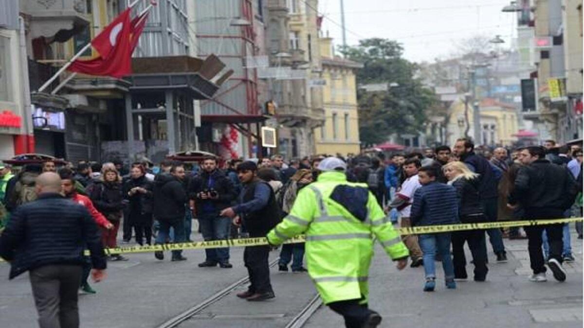 "إسطنبول مجدداً"  قُتل 5 أشخاص وأُصيب 36 آخرون في تفجير انتحاري استهدف، في 19 مارس/آذار 2016، شارع “الاستقلال” وسط مدينة إسطنبول التركية بعد ساعات من تحذيرات أميركية وألمانية لرعاياهما من هجوم محتمل.