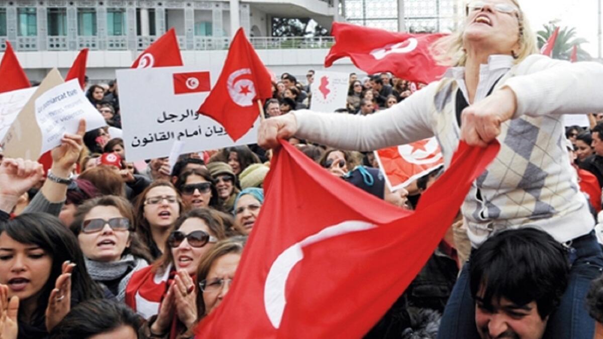 حلت قطر بالمرتبة 122، والبحرين بالمرتبة 123. وحلّت تونس في المرتبة الخامسة (127)، حيث تشارك النساء في ملكية نصف الشركات في البلاد.