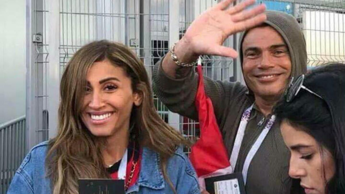 دينا الشربيني عمرو دياب: لم تعد علاقة دينا الشربيني وعمرو دياب سرًا إذ أعلنا عنها بشكل رسمي بالرغم من عدم انفصال دياب عن زوجته زينة وأم أولاده حتى هذه اللحظة