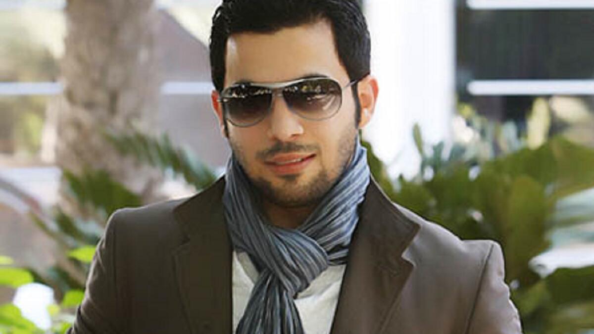 علي الغفيلي إعلامي سعودي. تخرج من كلية الإعلام. بدأ حياته الإعلامية في الصحافة مع مجلة (إنسان) واستقر مؤخرا في قنوات (mbc) ليقدم أخبار النشره الرئيسة التي تبث كل يوم وهو أصغر مقدّمي المحطة سنًّا.