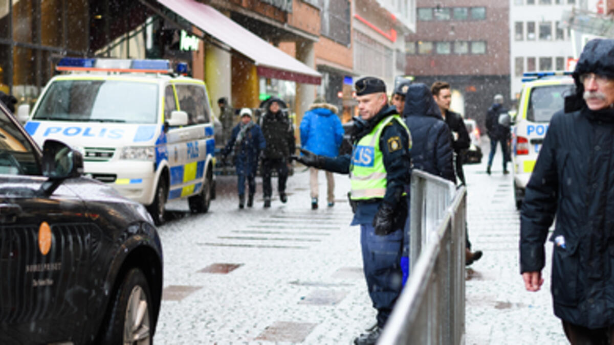 لا تخرق القانون: تقول وزارة الهجرة السويدية، إنها تنظر إلى سلوك المهاجر، أثناء مدة إقامته، قبل أن تمنحه الجنسية السويدية.