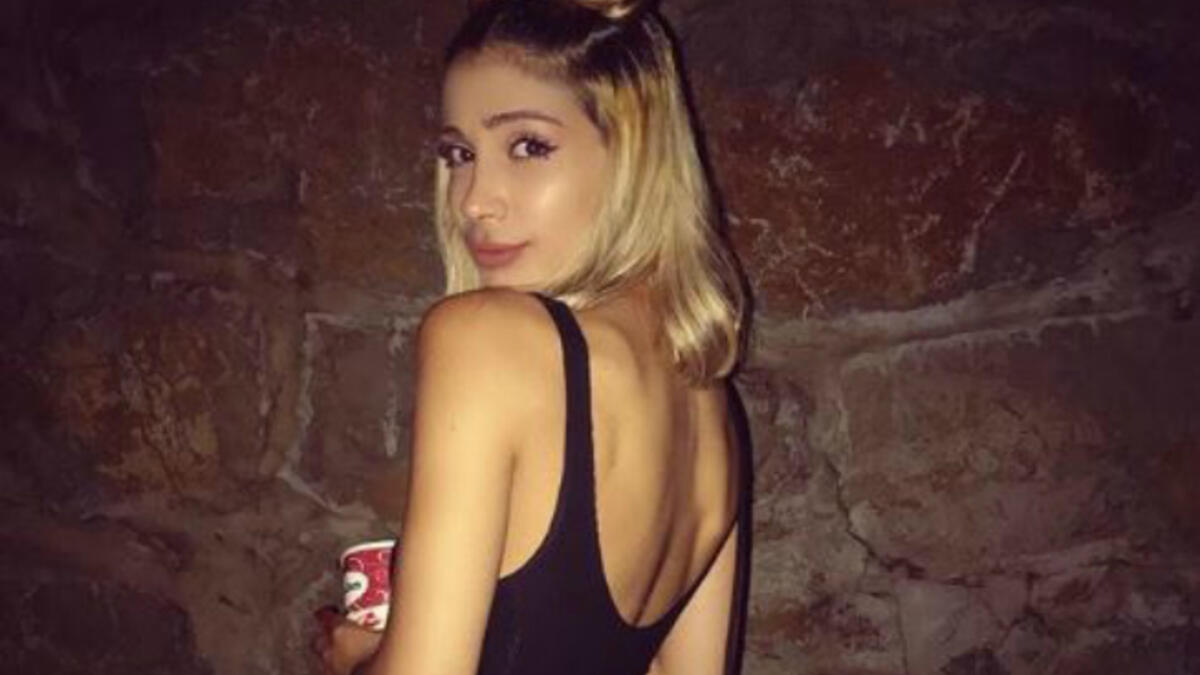 The Lebanese hottie is the daughter of Lebanese Diva Nawal Al Zoghbi and her 'ex husband' Elie Dib