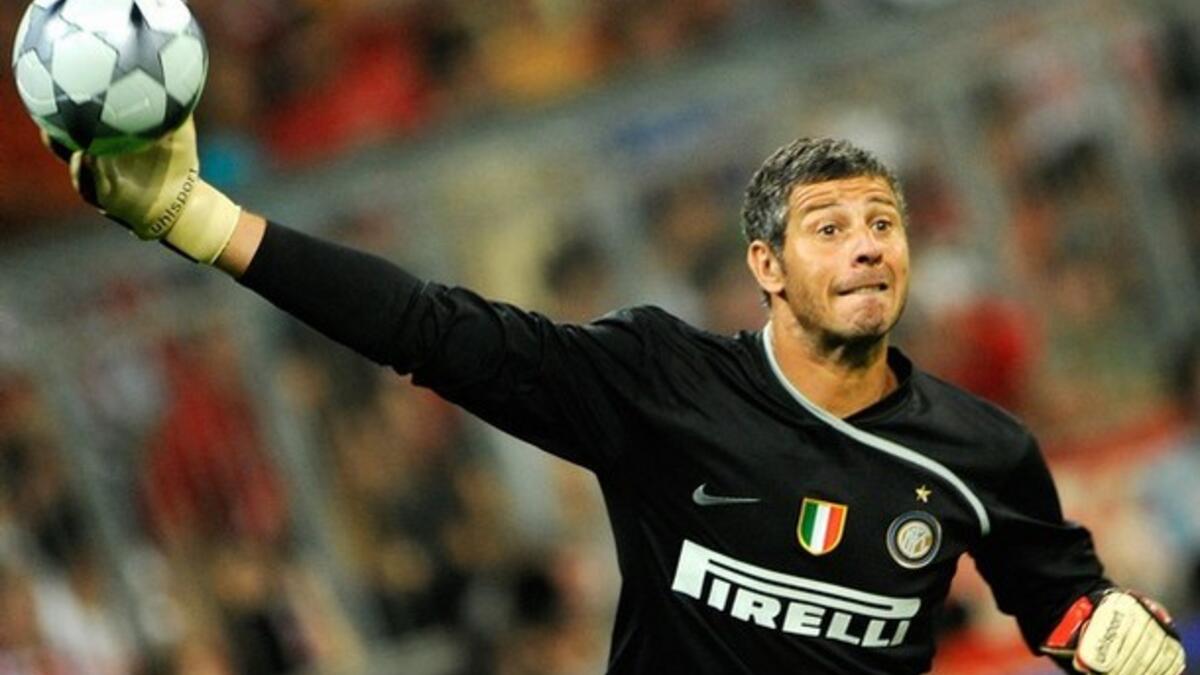 الإيطالي فرانشيسكو تولدو: انتقل من فيورنتينا إلى إنتر عام 2001 مقابل 14 مليون يورو.