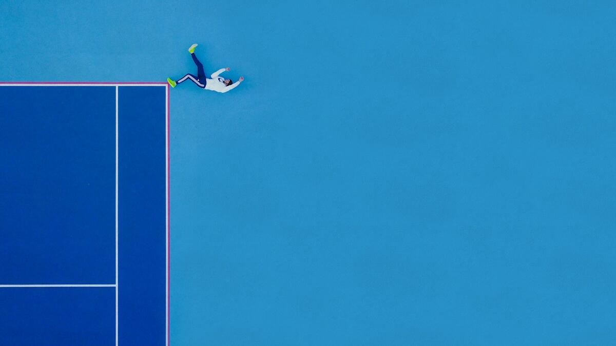 الجائزة الأولى عن فئة الناس صورة بعنوان "End of the line" "نهاية الخط" التقطت من قبل مارتن سانشيز