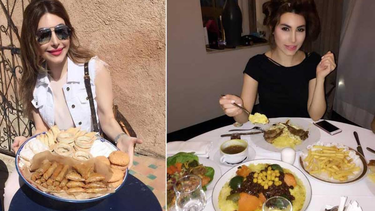 عبرت النجمة اللبنانية يارا عن حبها للحلويات المغربية حيث نشرت صورة لها تحمل مجموعة من الحلويات المغربي، خلال حضورها لفعاليات مهرجان موازين معلقة: “بموت في الحلويات المغربيّة كَعب الغزال والغريبة وشوفوا اللي على جوز الهند يعني أخدتها معي للصينية كلها”.