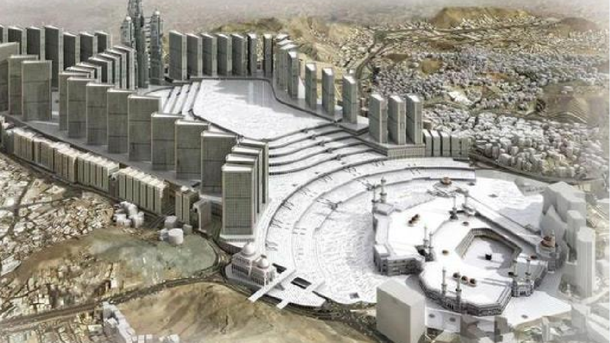 نفذت السعودية مشروعات كثيرة لتوسعة الحرمين الشريفين وتطوير المشاعر المقدسة، لإتاحة الفرصة لأكبر عدد من المسلمين ليؤدوا مناسكهم في راحة ويسر وسهولة، ما أسهم في التيسير على الحجاج والمعتمرين في أداء مناسكهم.