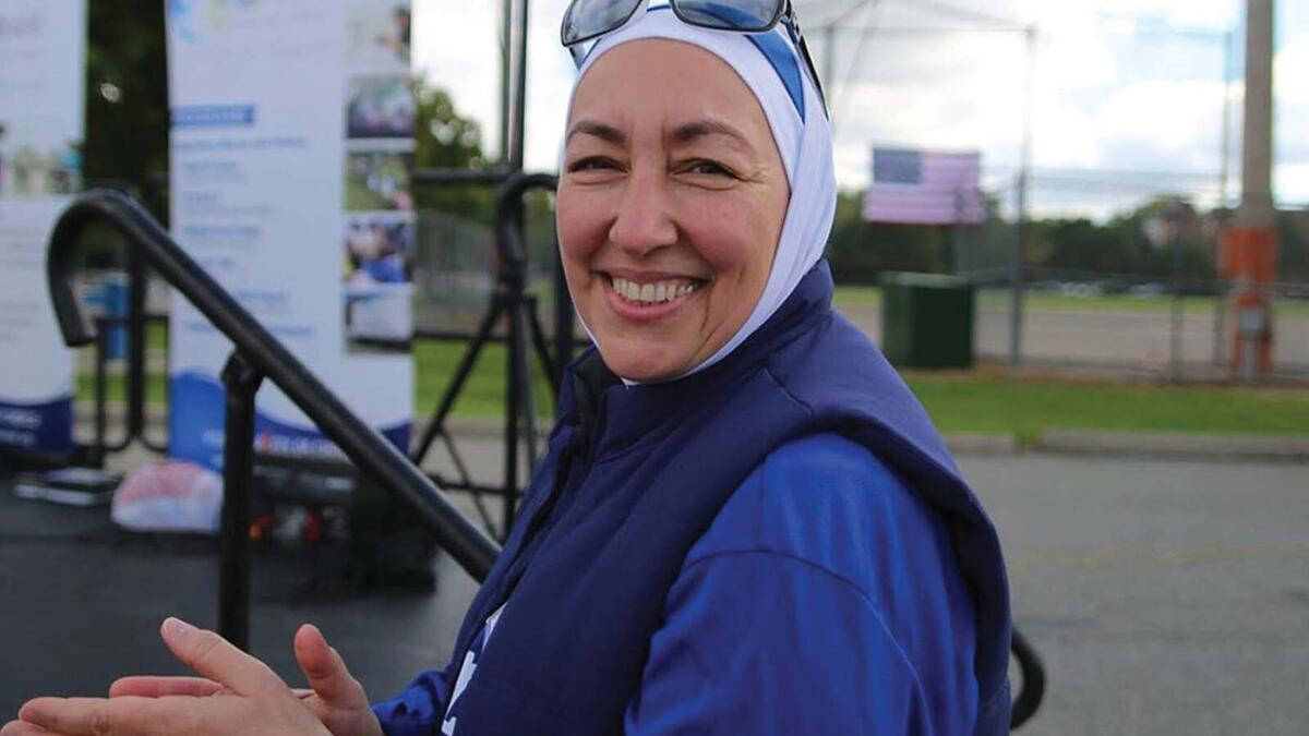 أمريكية من أصل لبناني نجاح بزي: أسست منظمة "Zaman International" غير الربحية في ديترويت، وهدفها مساعدة النساء والأطفال الفقراء، وتقدم المساعدات والتعليم والتدريب لنحو 250 ألف امرأة.