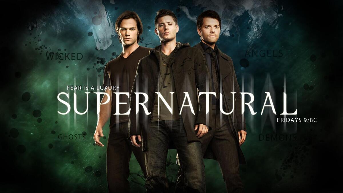 Supernatural: واحد من أشهر مسلسلات الفانتازيا الأميركية وأطولها، امتد إلى 15 موسمًا وأكثر من 300 حلقة، ولن نشاهده بعد الآن. فقد بدأ البث عام 2015، ليكون حجر الأساس لمسلسلات أخرى مشتقة منه، وتابع المسلسل بصورة أساسية أخوين يعملان في اصطياد الأشباح والمسوخ والكائنات الخرافية عامة.