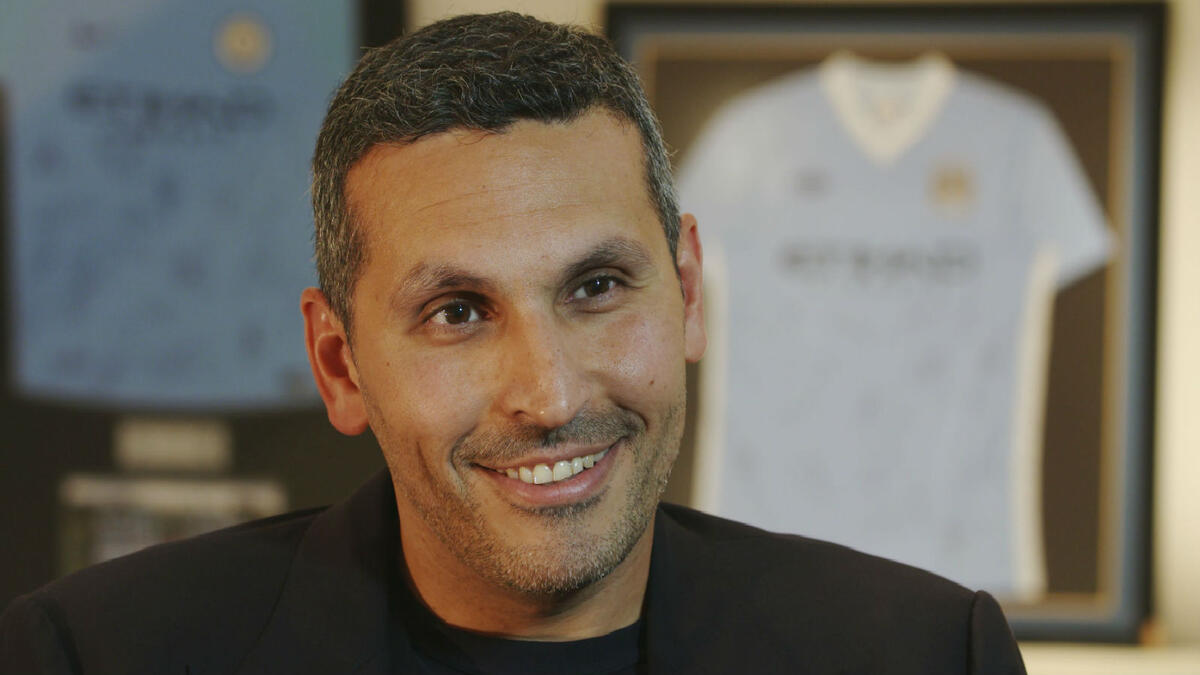 المركز السابع: خلدون خليفة المبارك، عضو المجلس التنفيذي لإمارة أبوظبي وجهاز الشؤون التنفيذية في الإمارة كما أنه الرئيس التنفيذي لشركة مبادلة للتنمية.