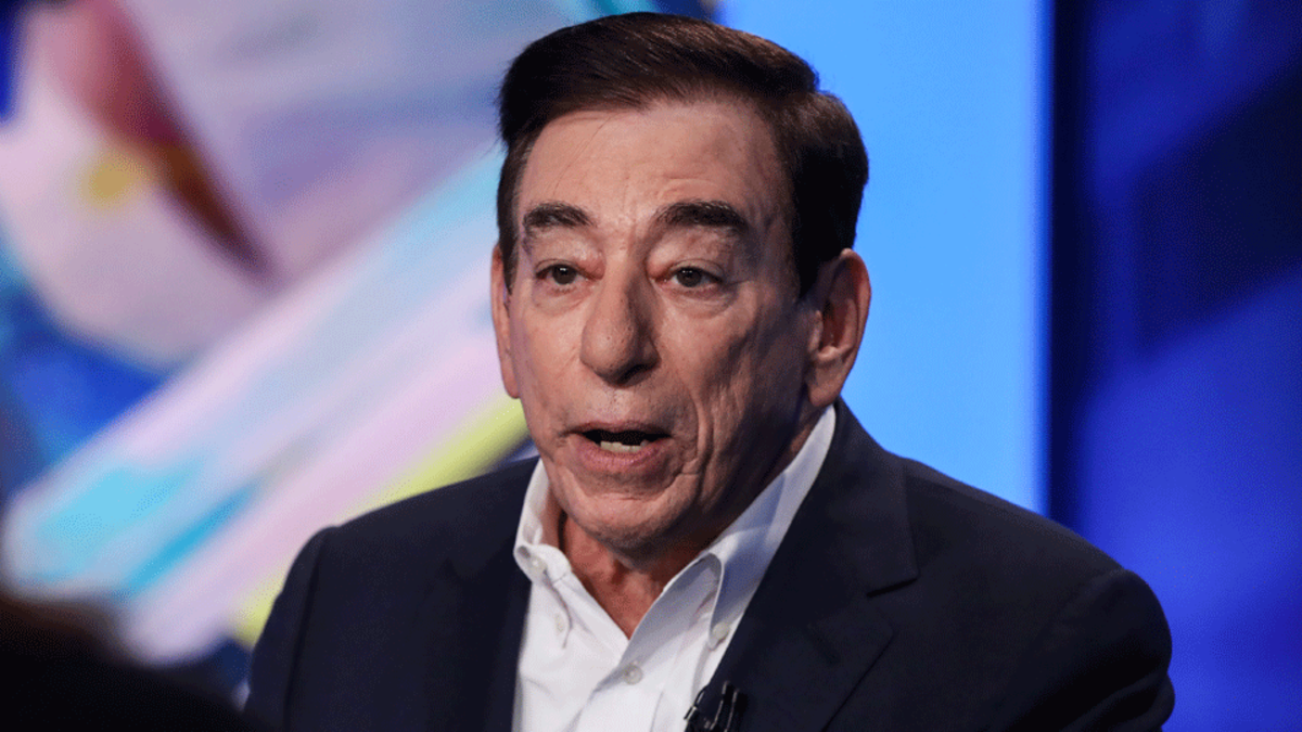 ليونارد شليفر (Leonard Schleifer)