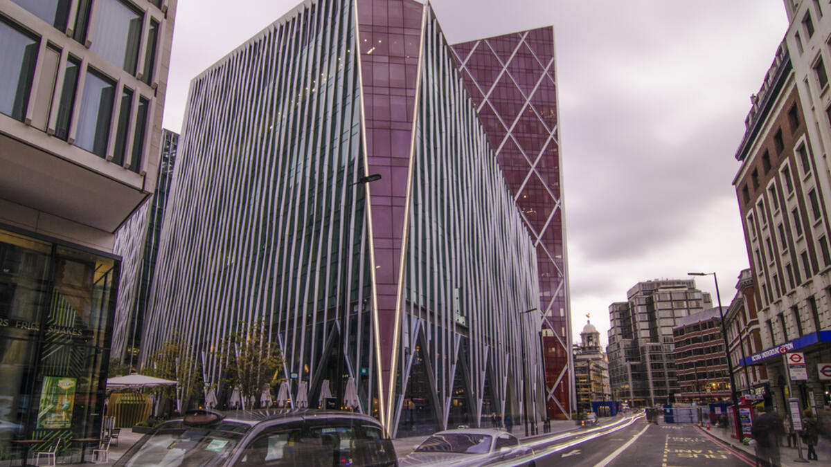 5. Nova Victoria Building