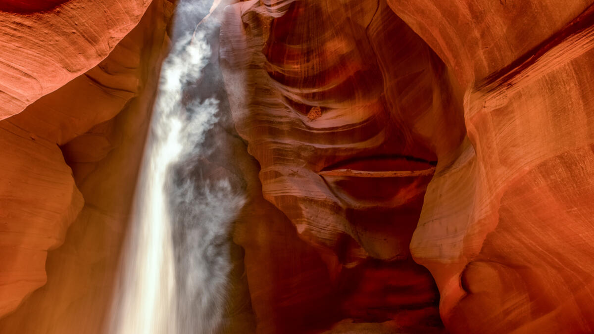 1.Peter Lik, Phantom