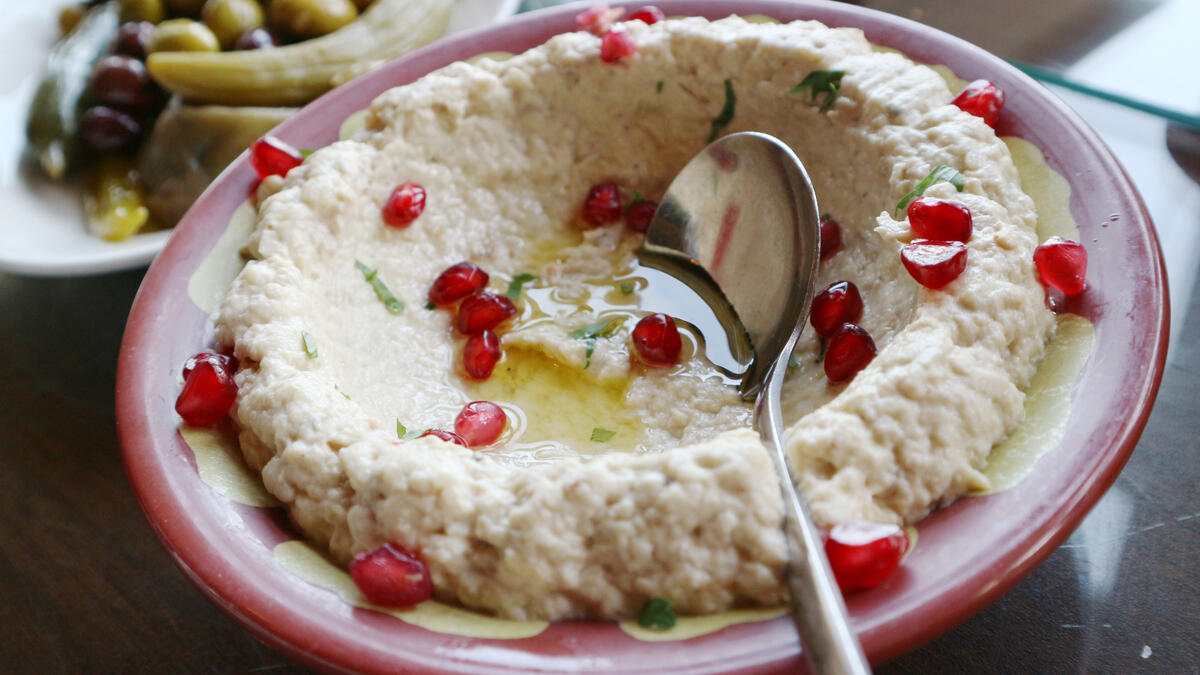 متبل الباذنجان والرمان