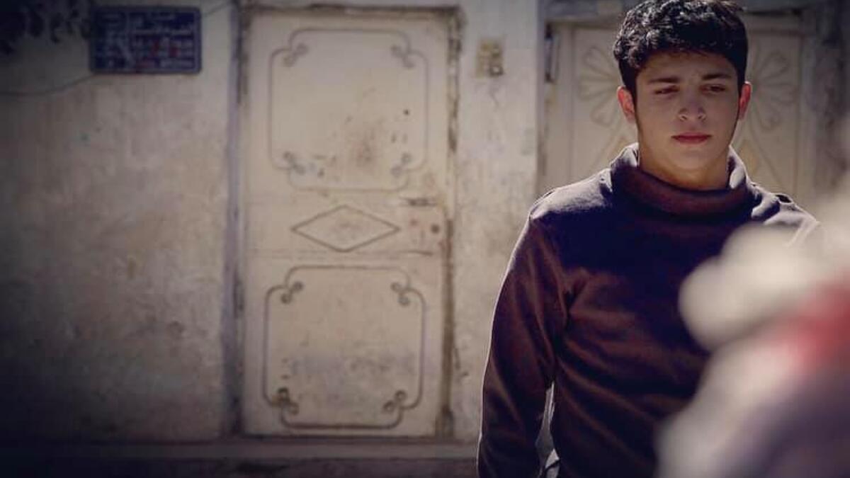 يقدم الفنان الشاب بلال الحموي دورًا مميزًا في مسلسل مسافة آمان من خلال شخصية بلال الحموي ويبشر الفنان الشاب بولادة نجم سوري جديد