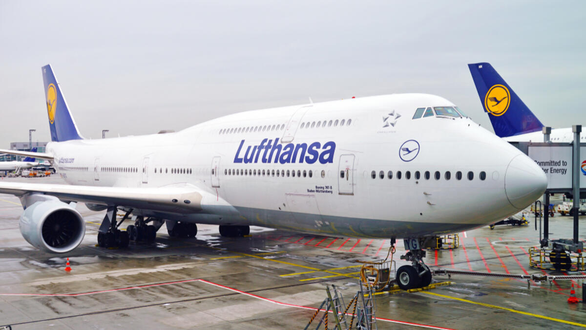 9. Lufthansa: Lufthansa is the largest airline in Germany, and one of the five founding members of Star Alliance. Lufthansa’s primary hub is Frankfurt Airport, with Munich Airport being the airlines secondary hub.