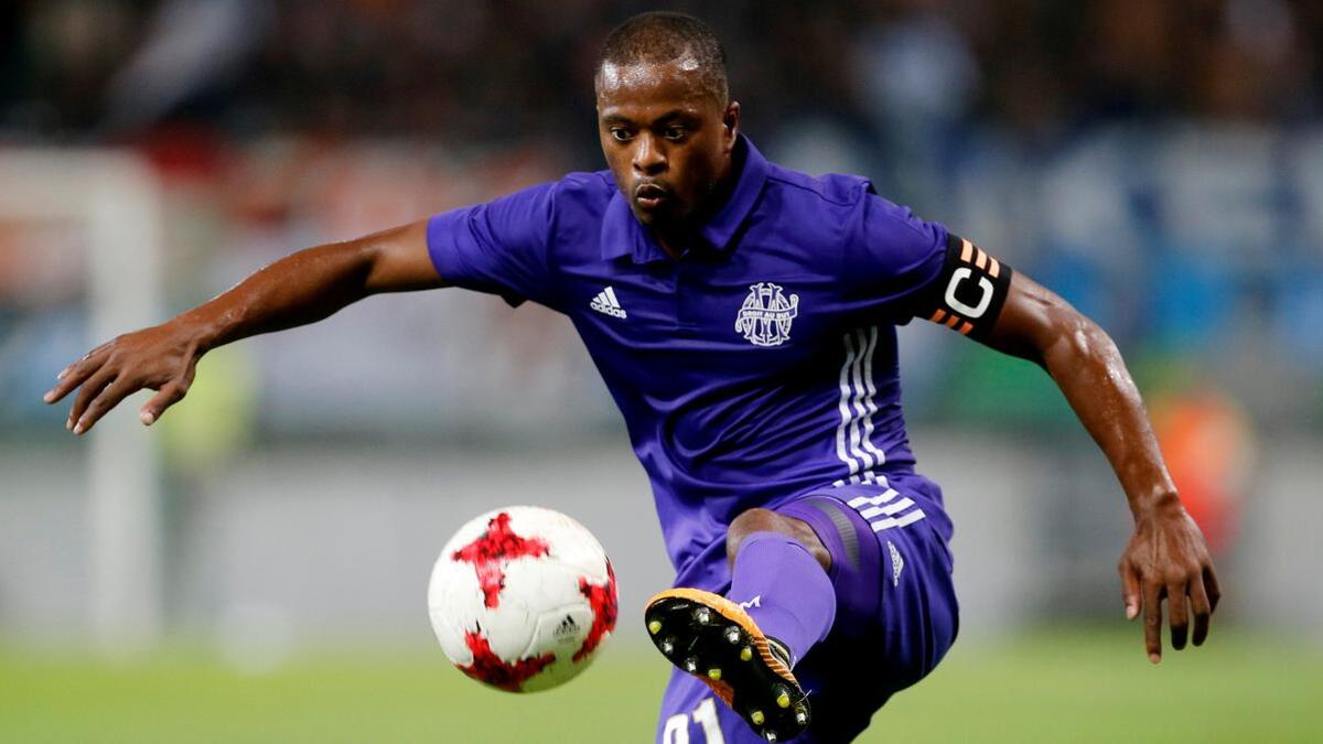 الظهير الفرنسي باتريس إيفرا