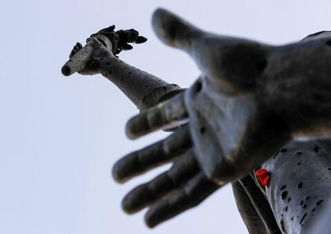 Lebanese Protests Inspire Writers to Depict The 'Roar of Revolution' 