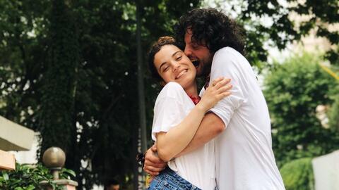 Pay the Fine! Bathtub Scene Between Hande Erçel and Kerem Bürsin Puts Sen Çal Kapimi in Trouble
