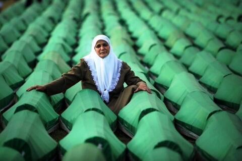  Postcards from The Grave - The Story Srebrenica