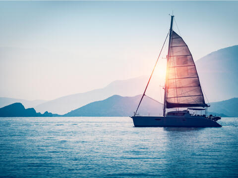 United Nations Campaign Launches War on Plastics in The Oceans