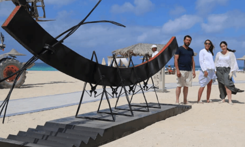 'Art by The Sea': Chance to Expand Beach House Art Collection