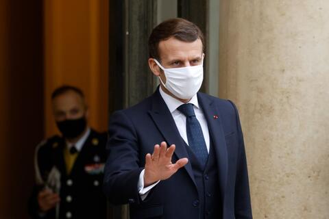 Macron: When in EU Meeting Talk in French, Not English!