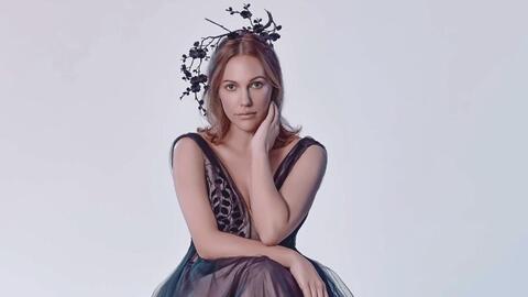 What a Hunk! Leaked Images of Meryem Uzerli's American Boyfriend.. Watch