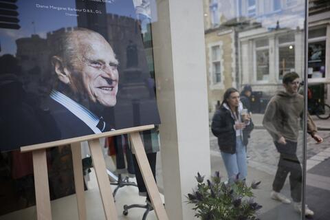 Racing Pigeons Will Say Goodbye to Prince Philip on His Funeral