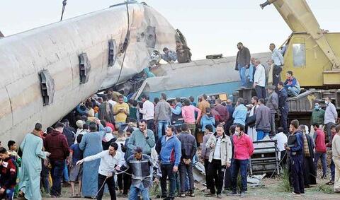 At least 20 Killed in Egypt's Bus Crash